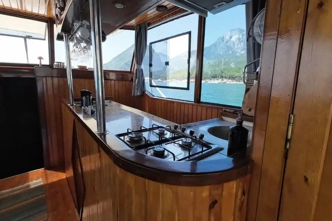Antalya Yacht Rental 20m Private Yacht 8